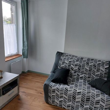 Studio Refait A Neuf Clos Saint Genest Manzat المظهر الخارجي الصورة