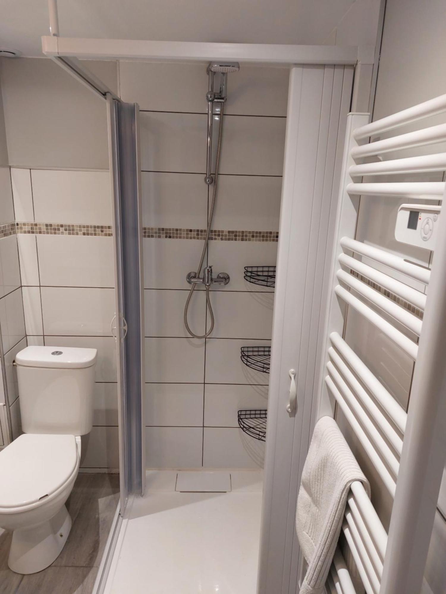 Studio Refait A Neuf Clos Saint Genest Manzat المظهر الخارجي الصورة